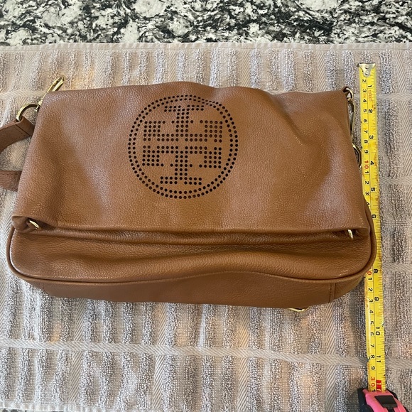 Tory Burch satchel purse in tan - Picture 1 of 5